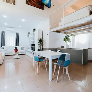 bruno-domus-trastevere.it-romehotels.com/